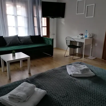 Mon Free Parking Ni